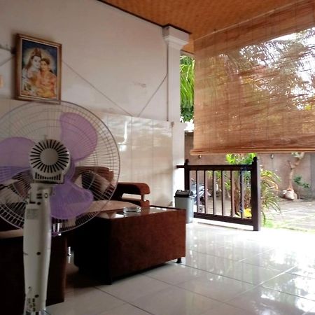 Rumah Wayans Lipah Amed Esterno foto