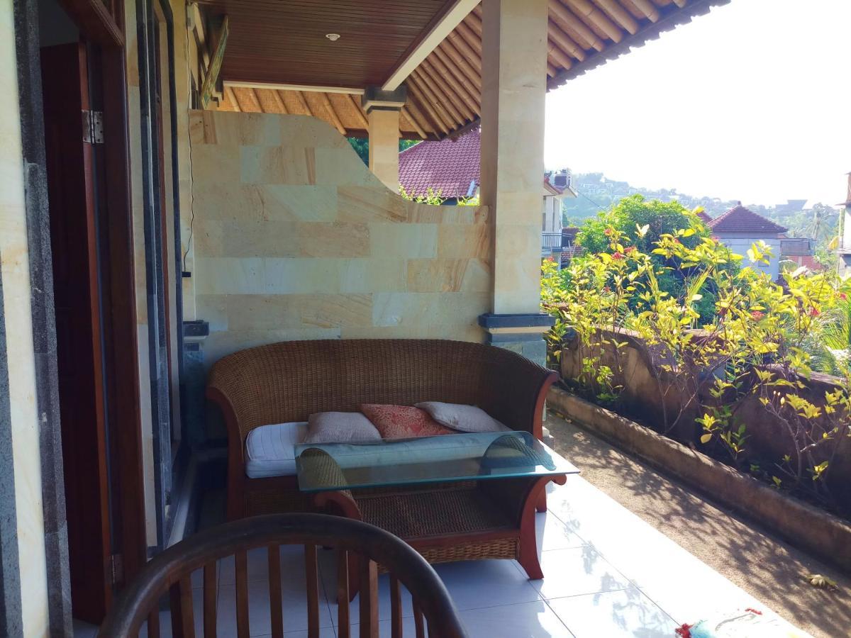 Rumah Wayans Lipah Amed Esterno foto