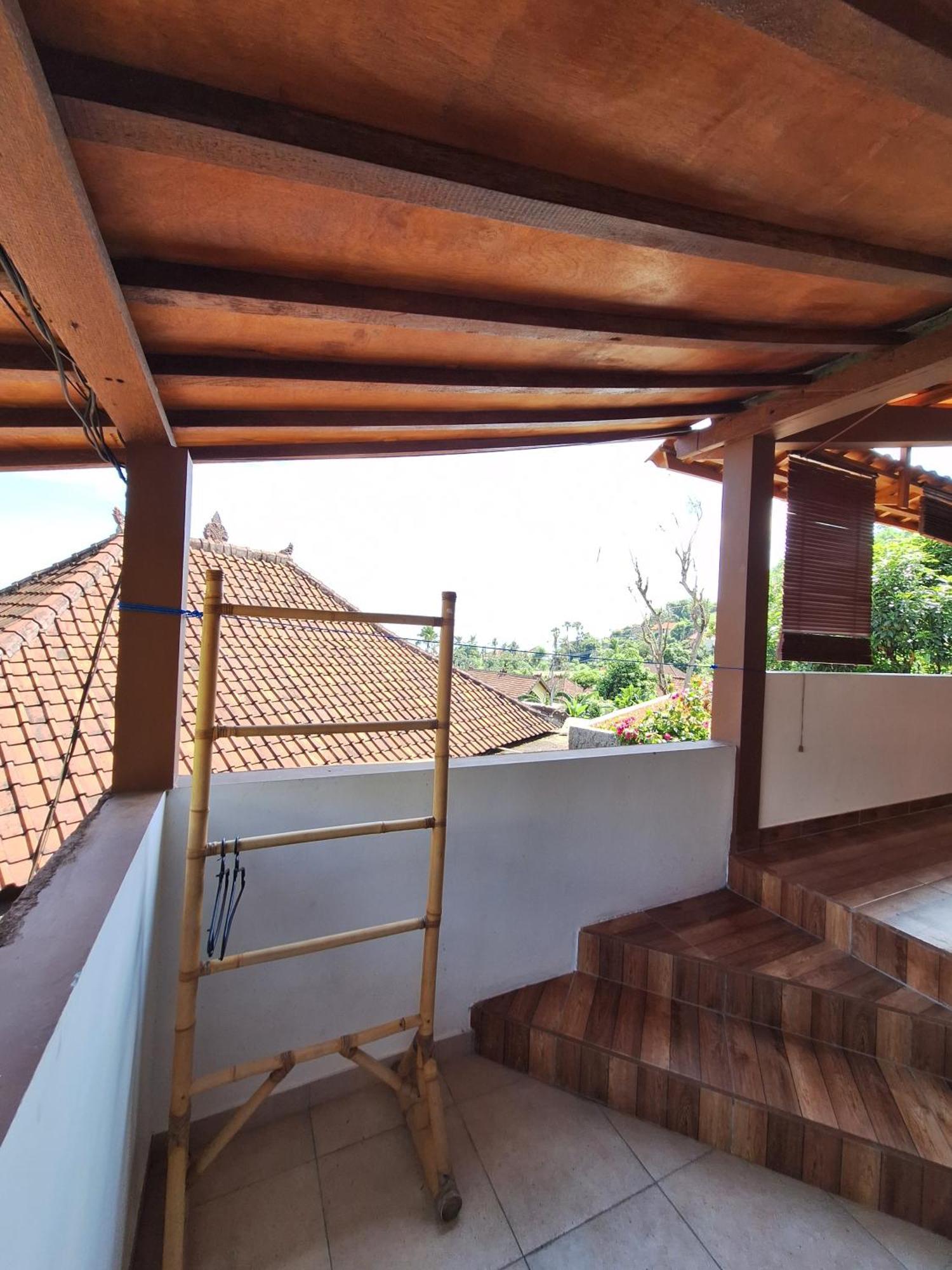 Rumah Wayans Lipah Amed Esterno foto