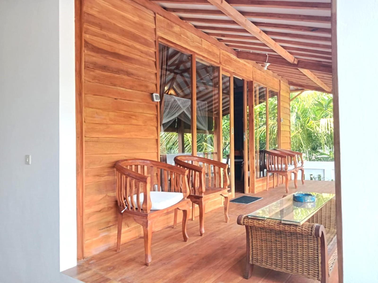 Rumah Wayans Lipah Amed Esterno foto