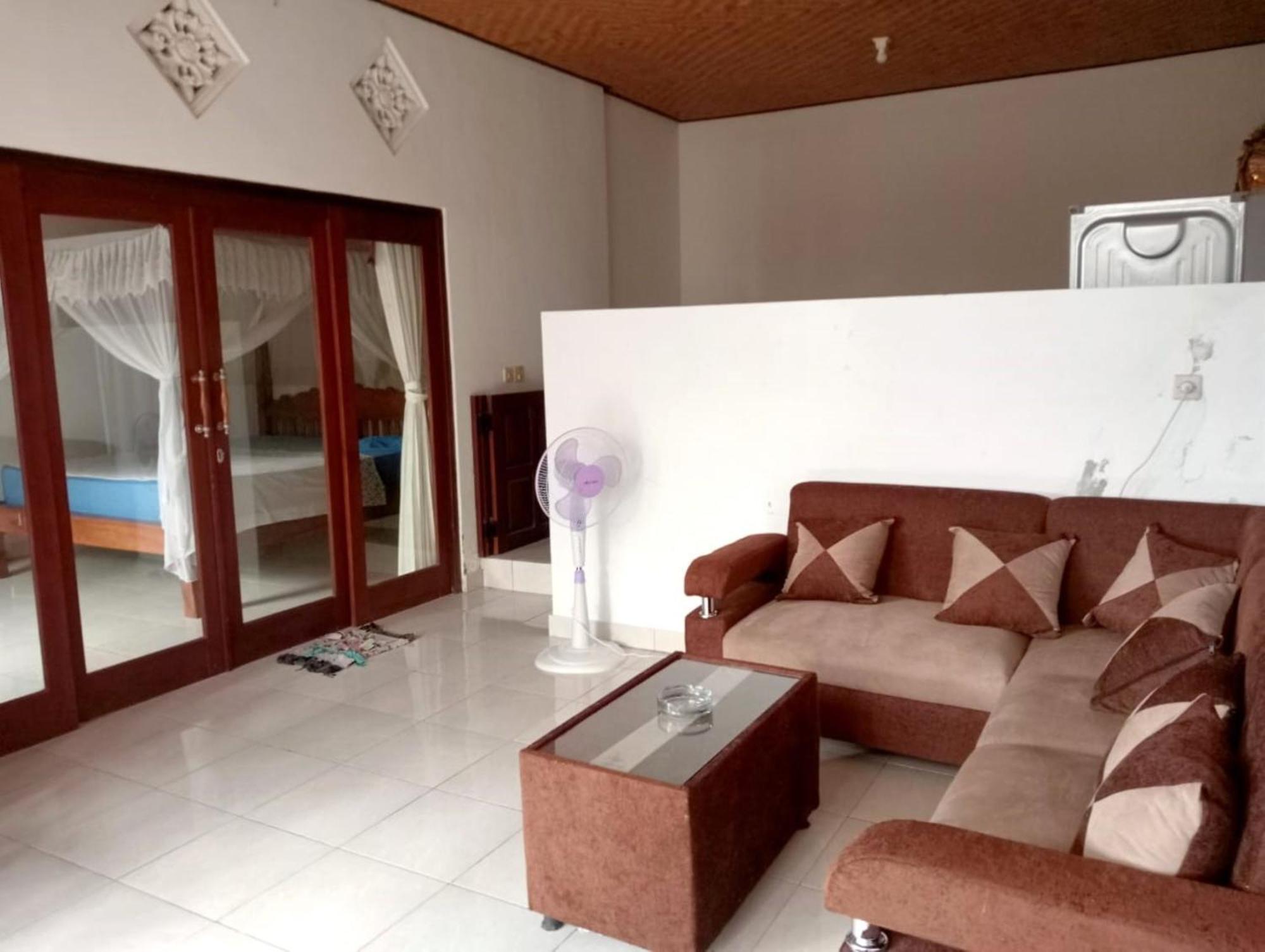 Rumah Wayans Lipah Amed Esterno foto